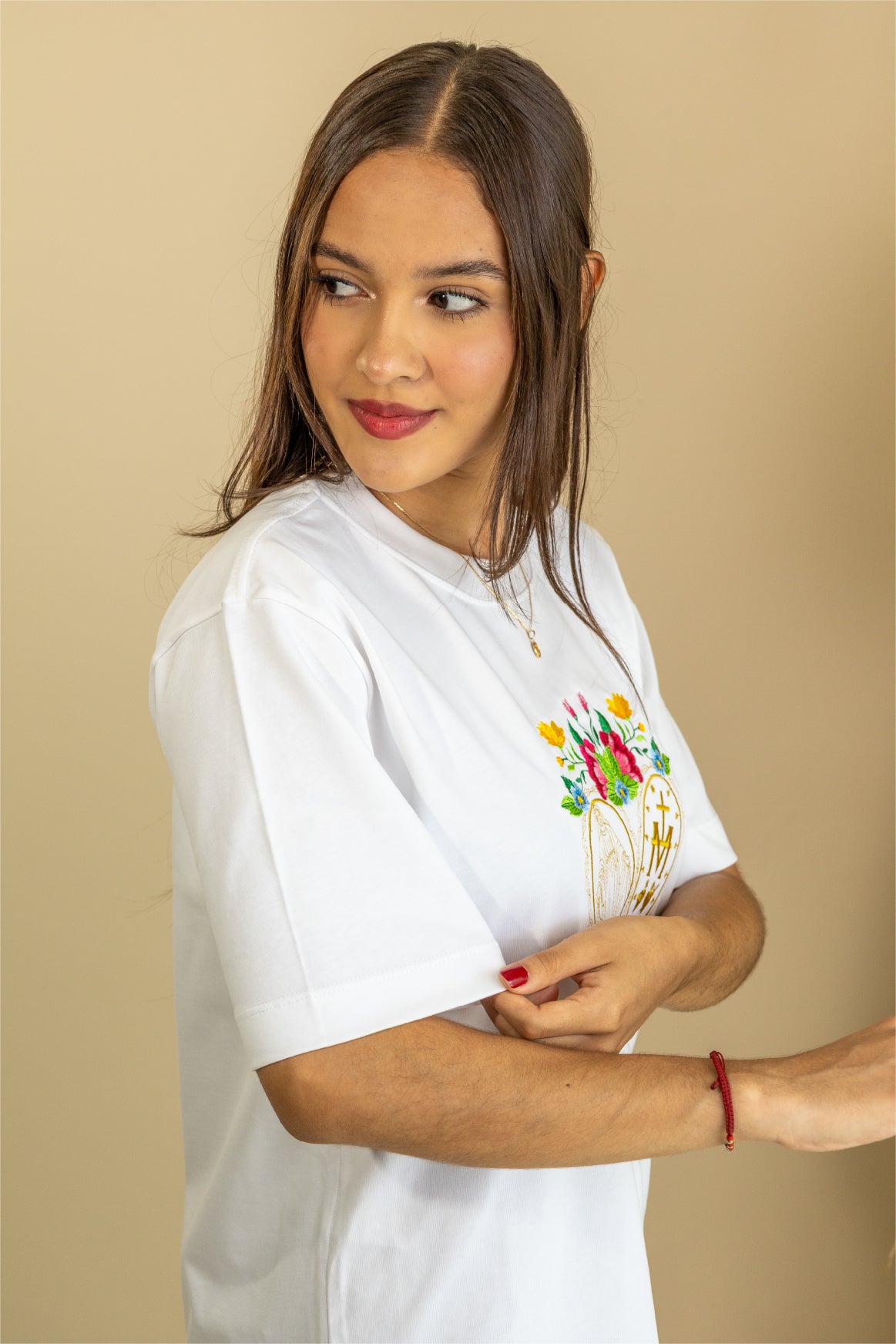 CAMISETA BORDADA: MEDALLA MILAGROSA