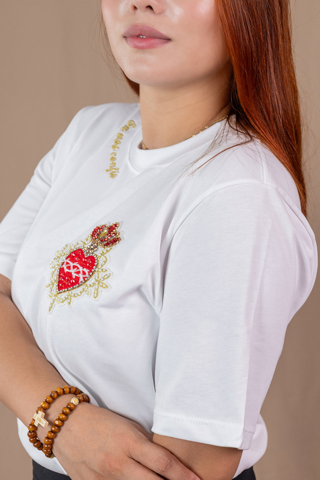 CAMISETA APLIQUE CORAZÒN DE JESÙS ❤️