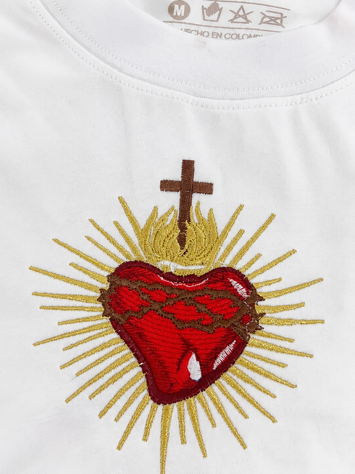 CAMISETA CORAZÓN DE JESÚS bordado