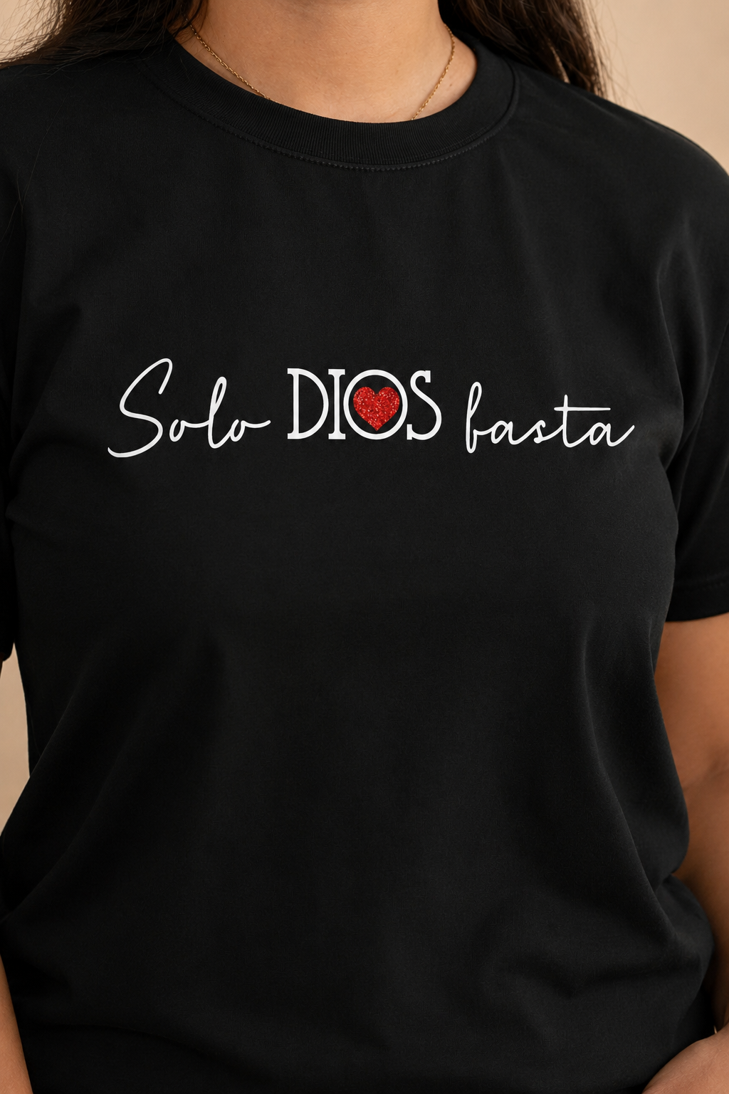 CAMISETA SOLO  DIOS BASTA