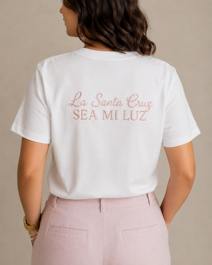 CAMISETA BORDADA MEDALLA SAN BENITO floral