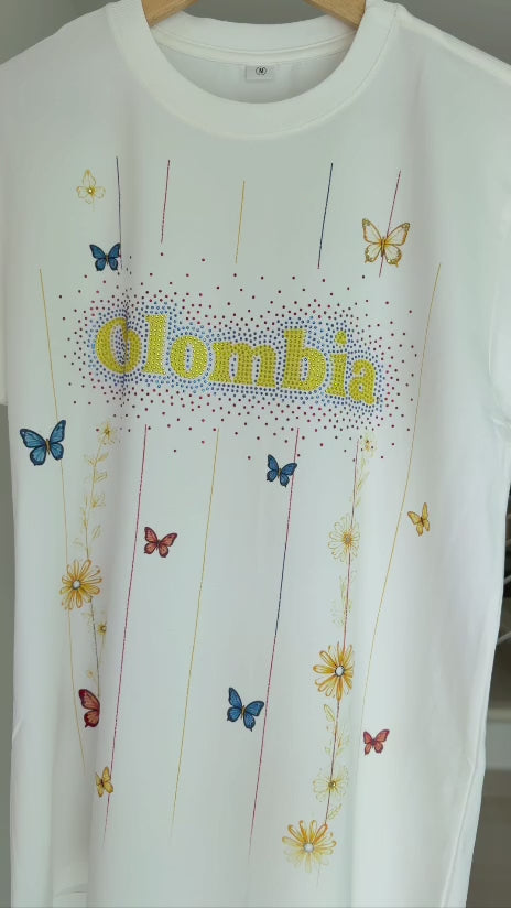 CAMISETA COLOMBIA : Flores y mariposas